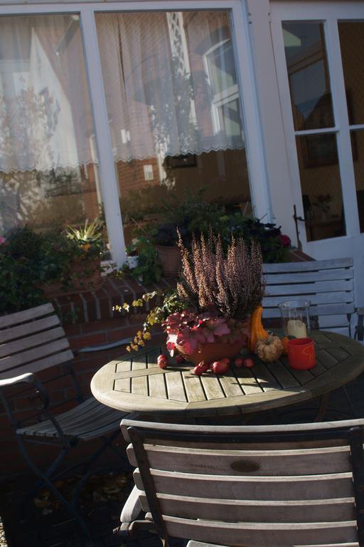 Pension Luettje Meermaid Боркум Экстерьер фото